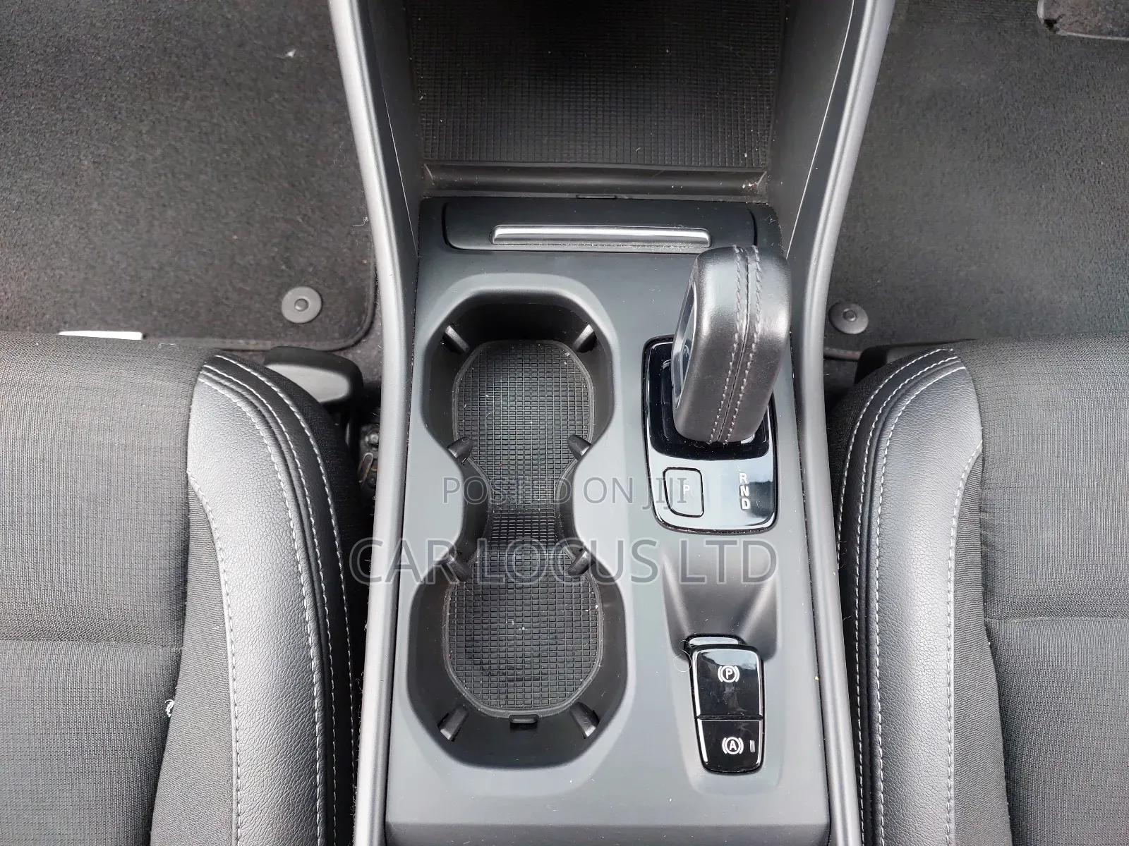 Volvo XC40 2019 White
