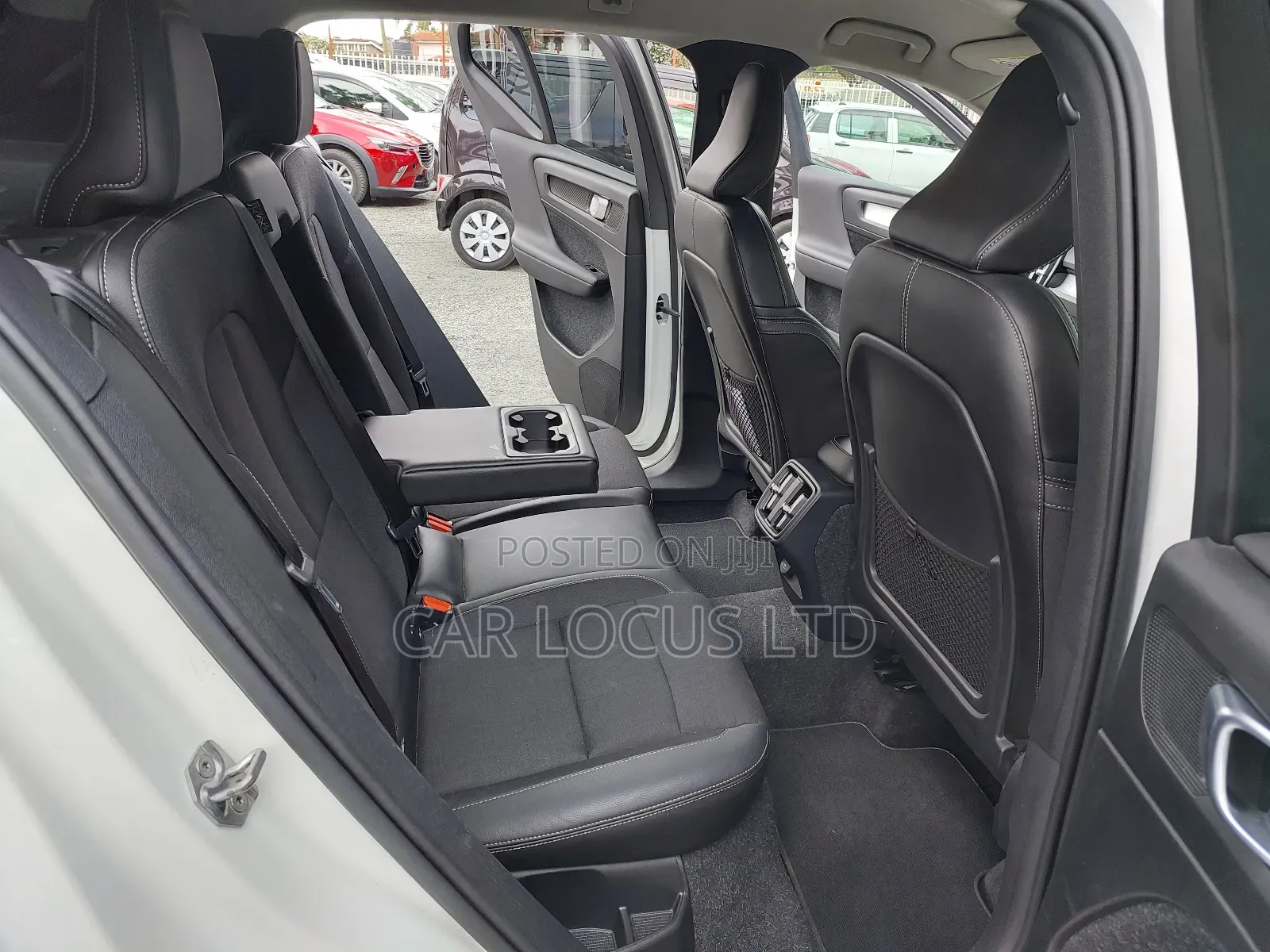 Volvo XC40 2019 White