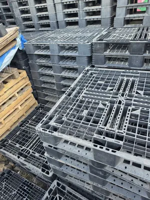 Plastic Pallets- Perfect for Any Industry Use.02