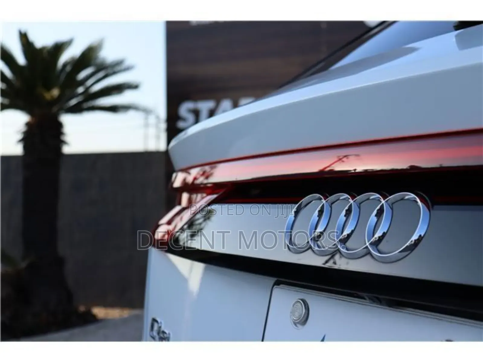 Audi Q8 3.0T Premium AWD quattro 2019 White