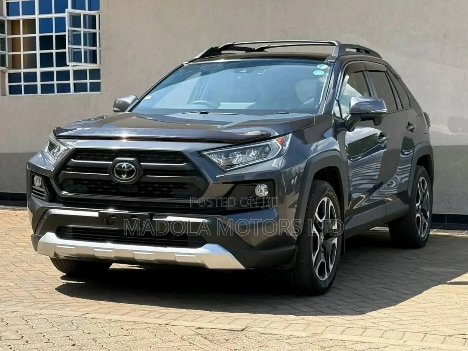 Toyota RAV4 XLE Premium AWD 2019 Gray