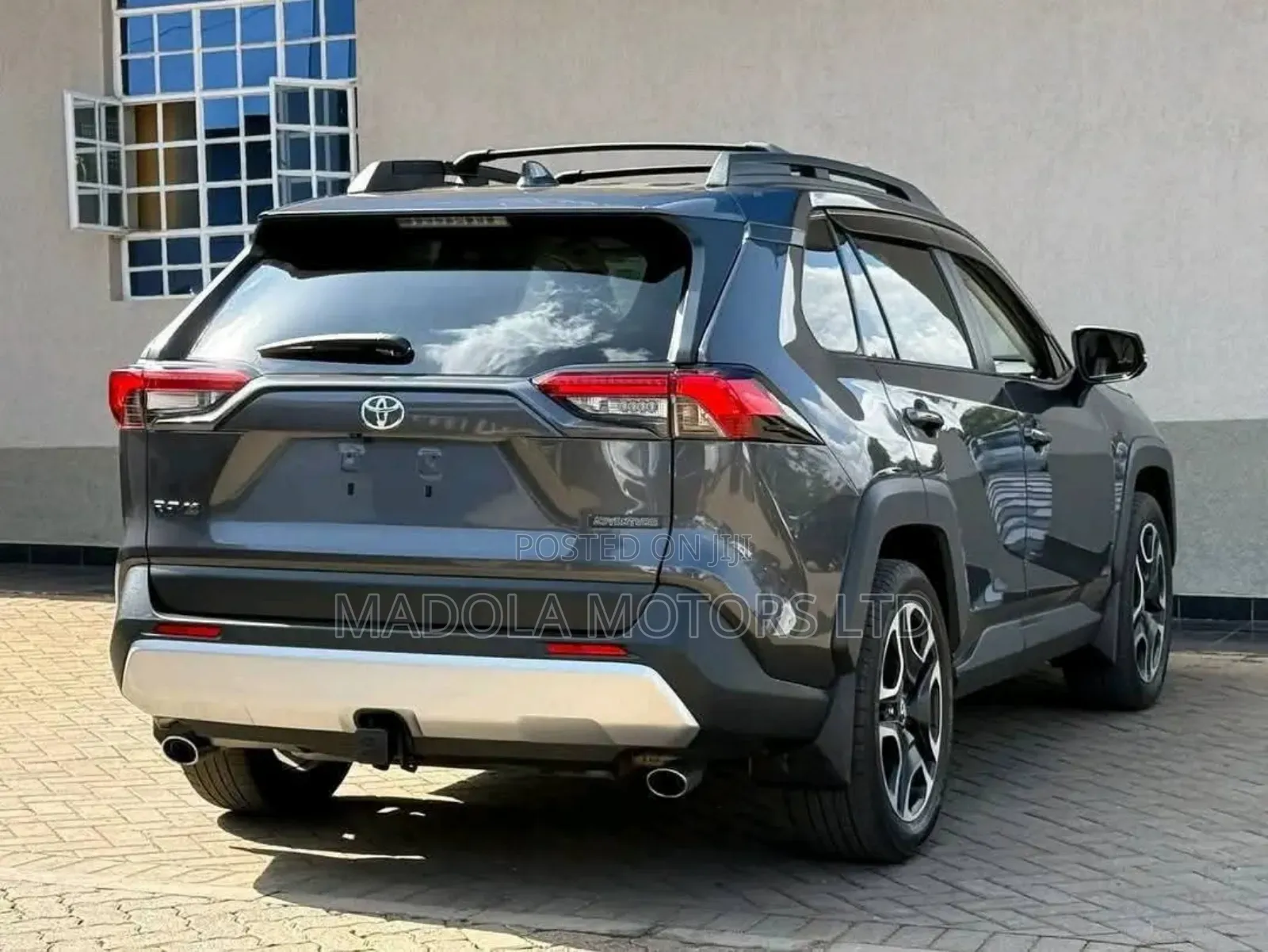 Toyota RAV4 XLE Premium AWD 2019 Gray