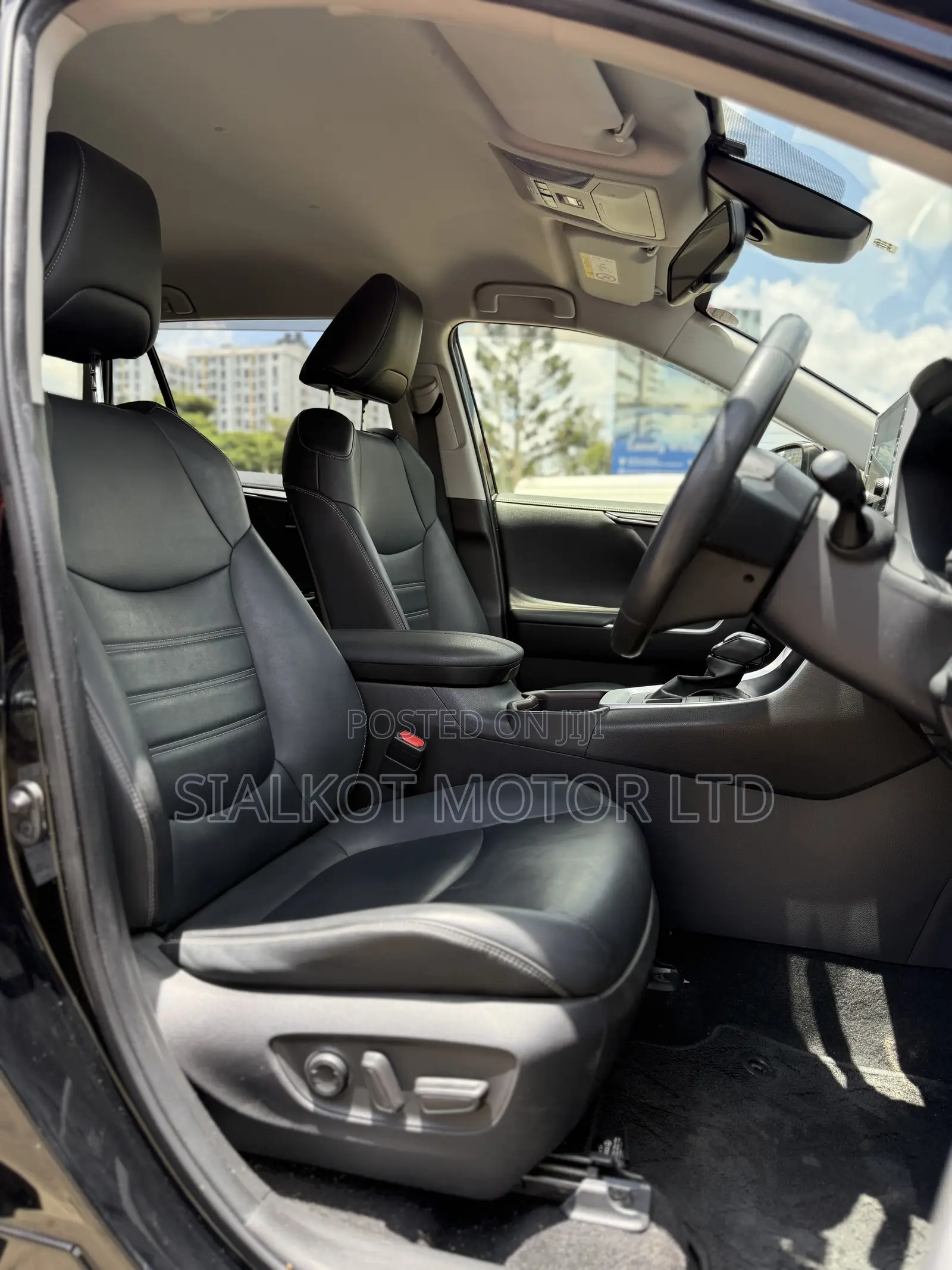 Toyota RAV4 Limited AWD 2020 Black