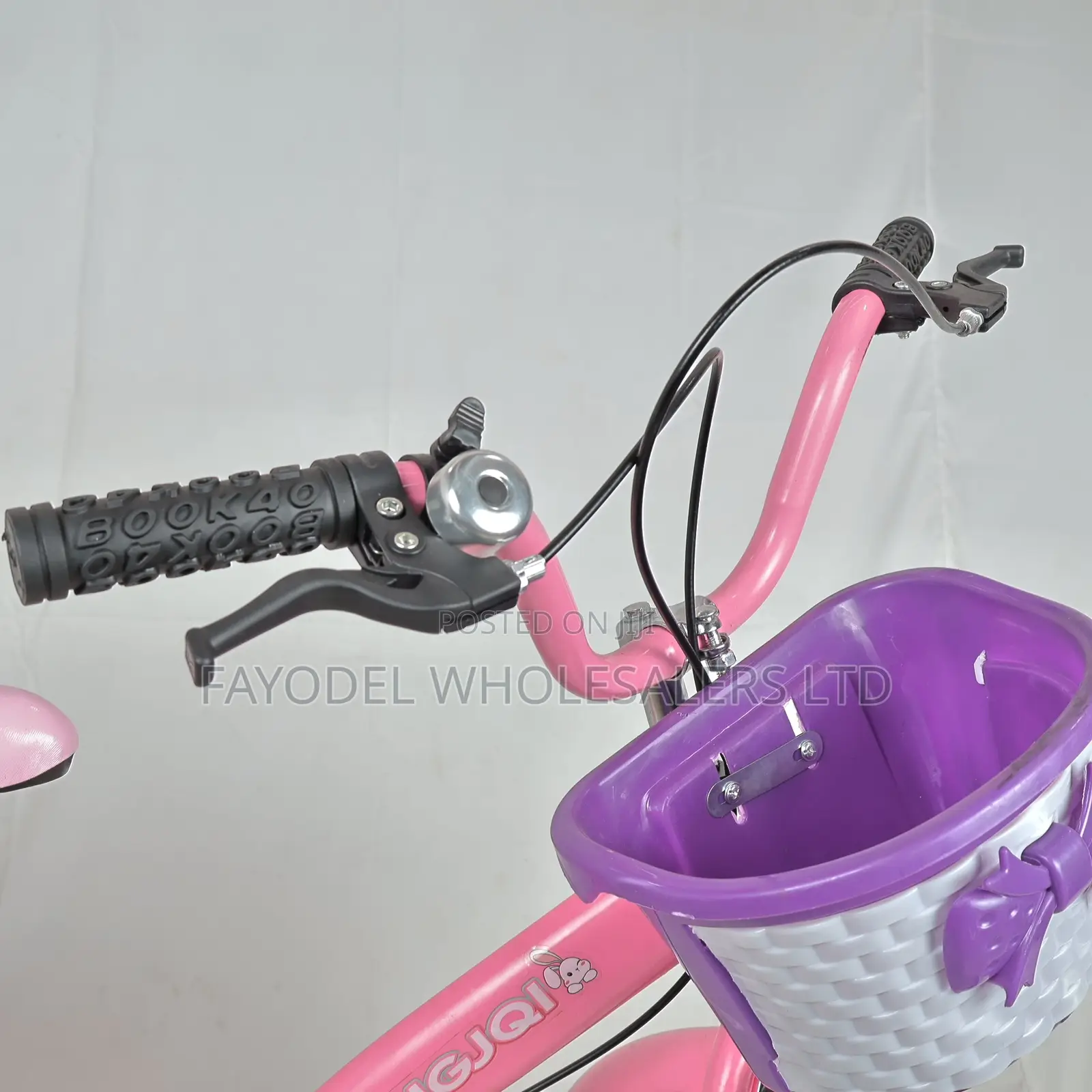 Sporty Pink Xingjqi Size 20 Bicycle (8-13 Years)