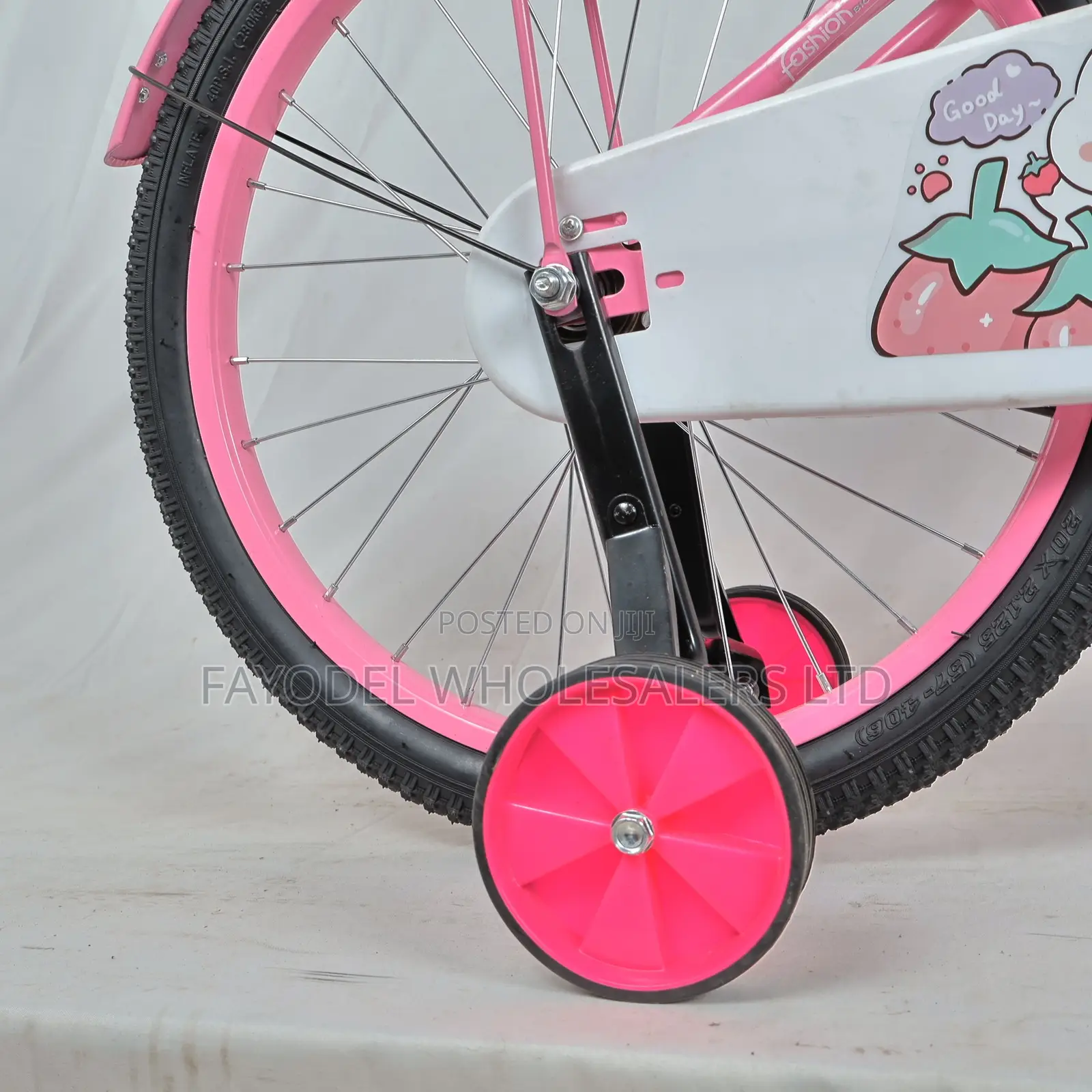 Sporty Pink Xingjqi Size 20 Bicycle (8-13 Years)