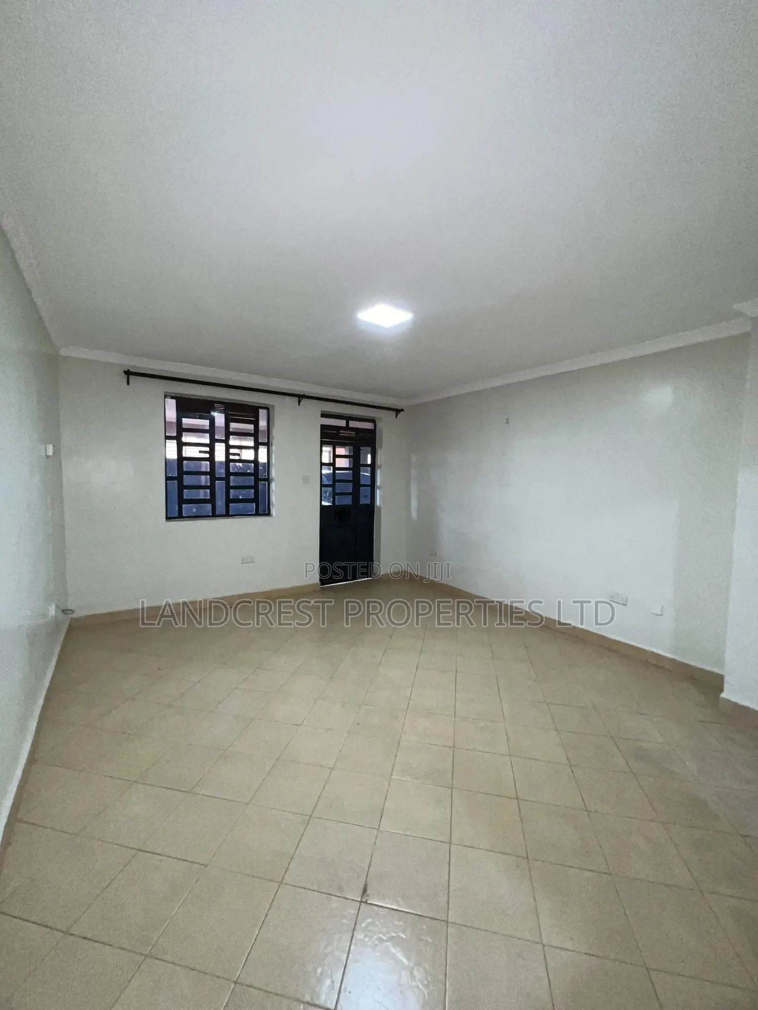 2bdrm Apartment in Ngoingwa Estate for rent