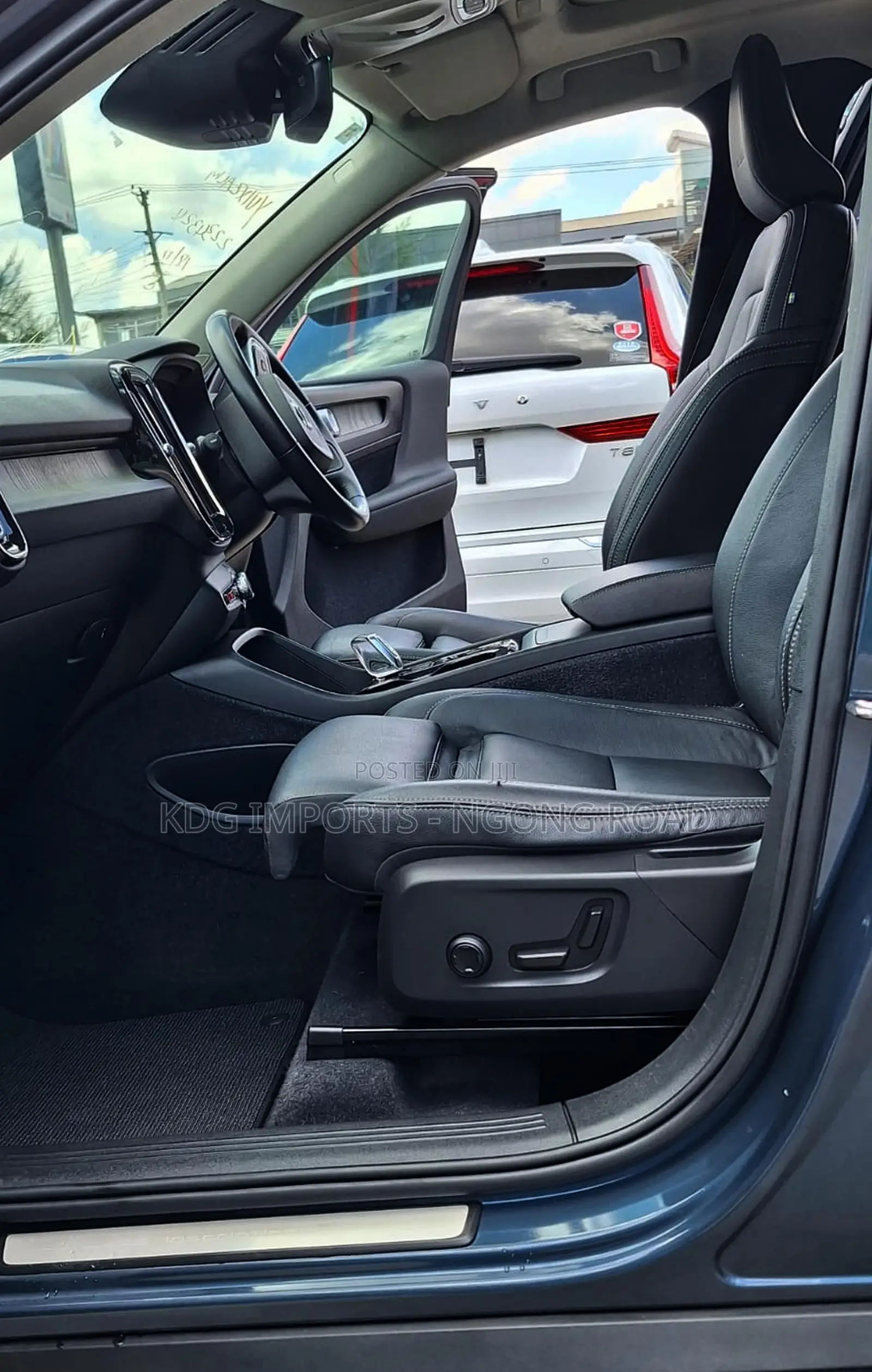 Volvo XC40 2020 Blue