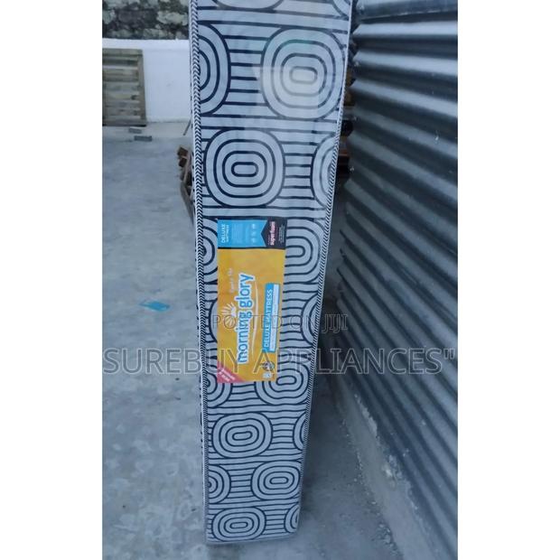 Durable 5 by 6 Plain Foam Mattress 10-Inch Thick Support