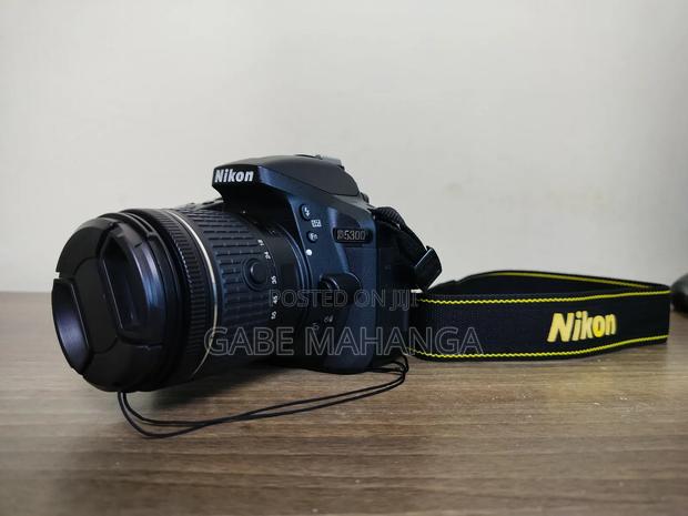 Nikon D5300 DSLR - thumbnail 5