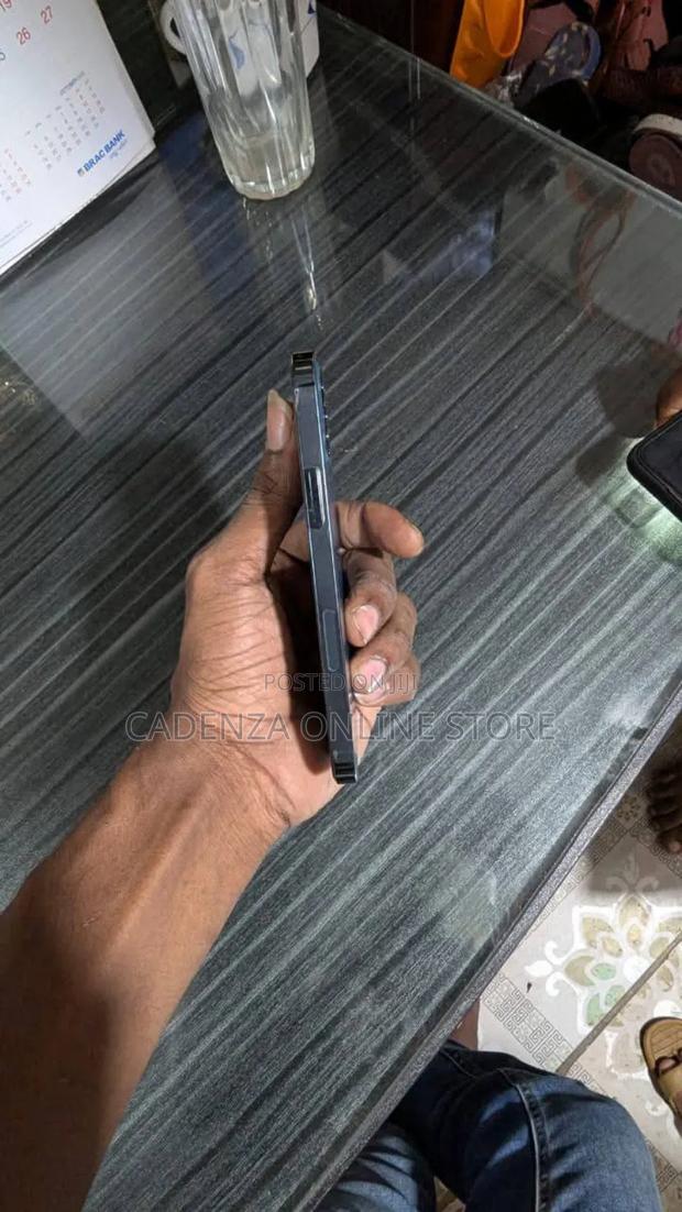 Apple iPhone 12 Pro 256 GB Blue - thumbnail 2