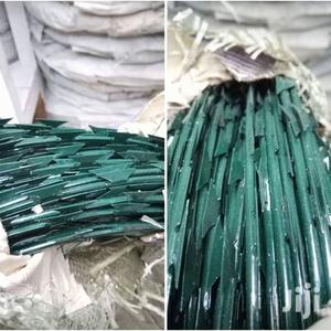 Green Razor - thumbnail 2