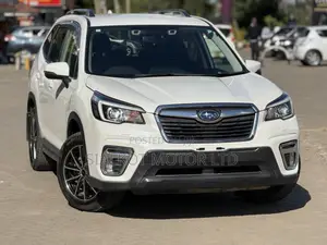 Subaru Forester Limited AWD 2019 White