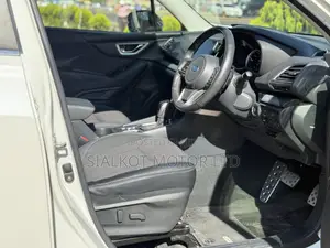 Subaru Forester Limited AWD 2019 White