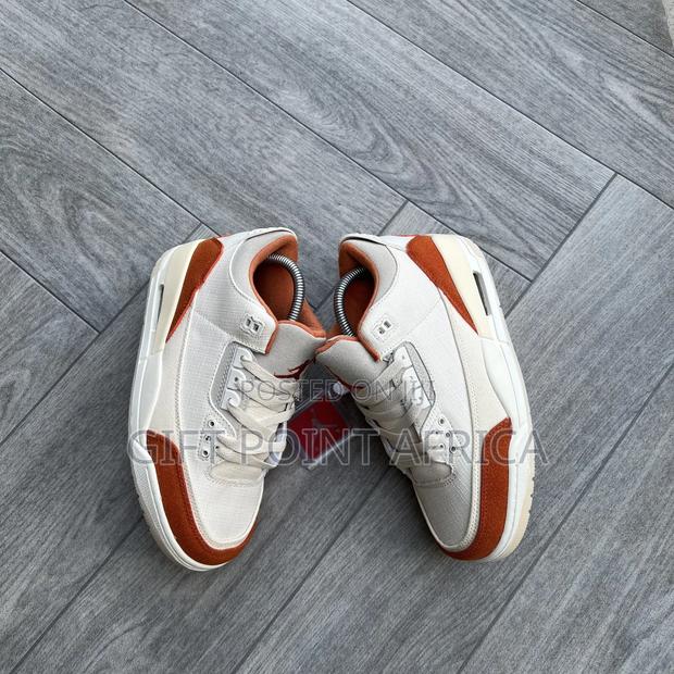 Nike Air Jordan 3 Retro "Starfish" Sneakers.