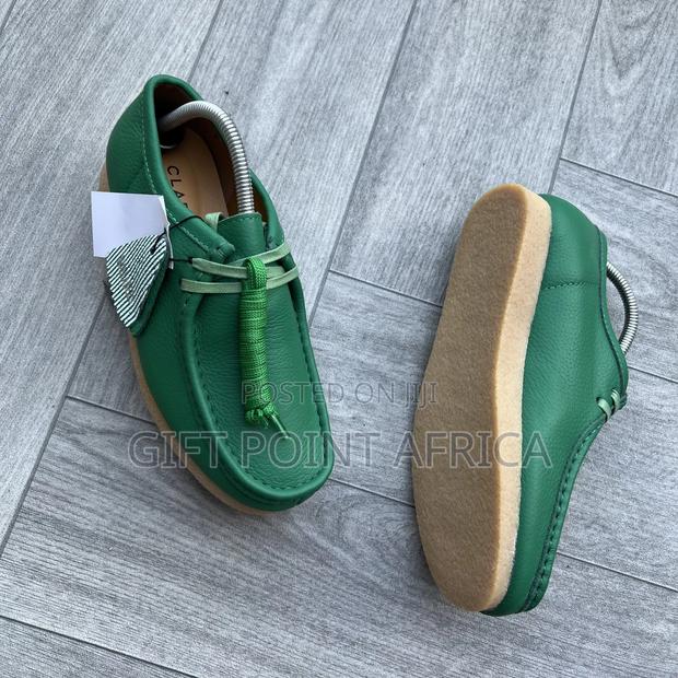 Green Leather Clarks Wallabee Leather - thumbnail 2