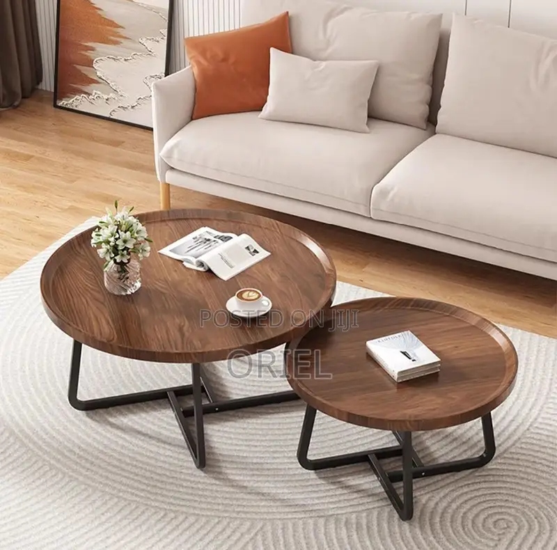 Coffee Tables : Elegant Round Waiting Room Coffee Table