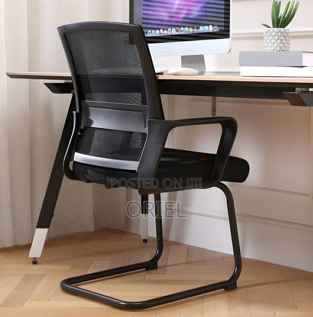 Mid Back Chairs : Mid-Back Waiting Room Office Chair - thumbnail 10