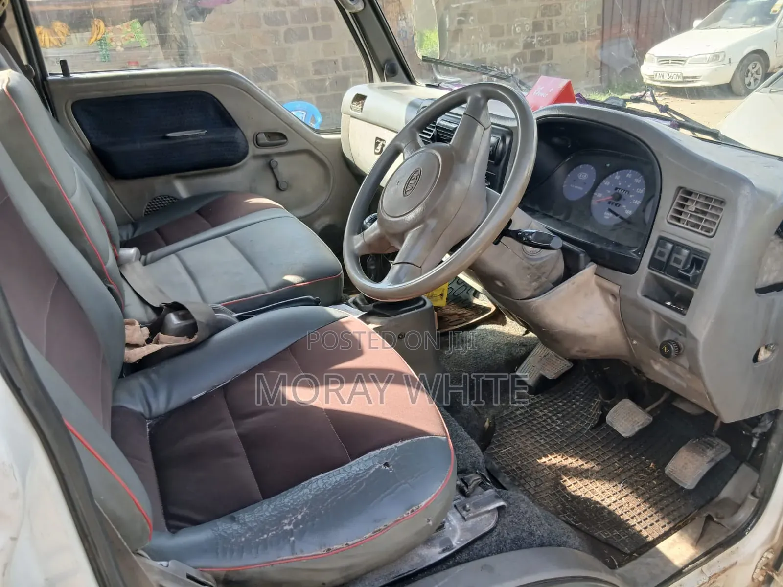 Kia K3000 2004 White