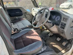 Kia K3000 2004 White