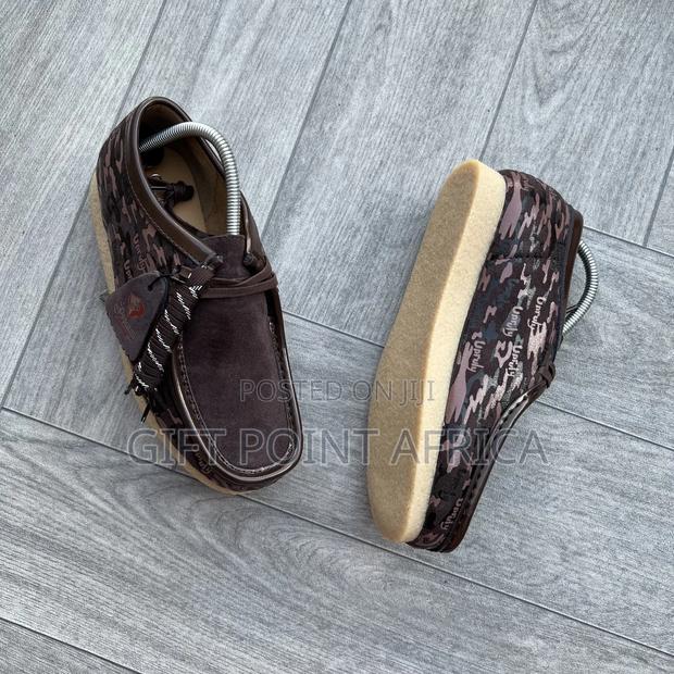 Clarks X Popcaan Wallabee Features a Low-Cut Design - thumbnail 2