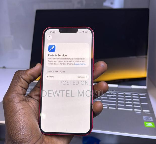 Apple iPhone 13 256 GB Red - thumbnail 2