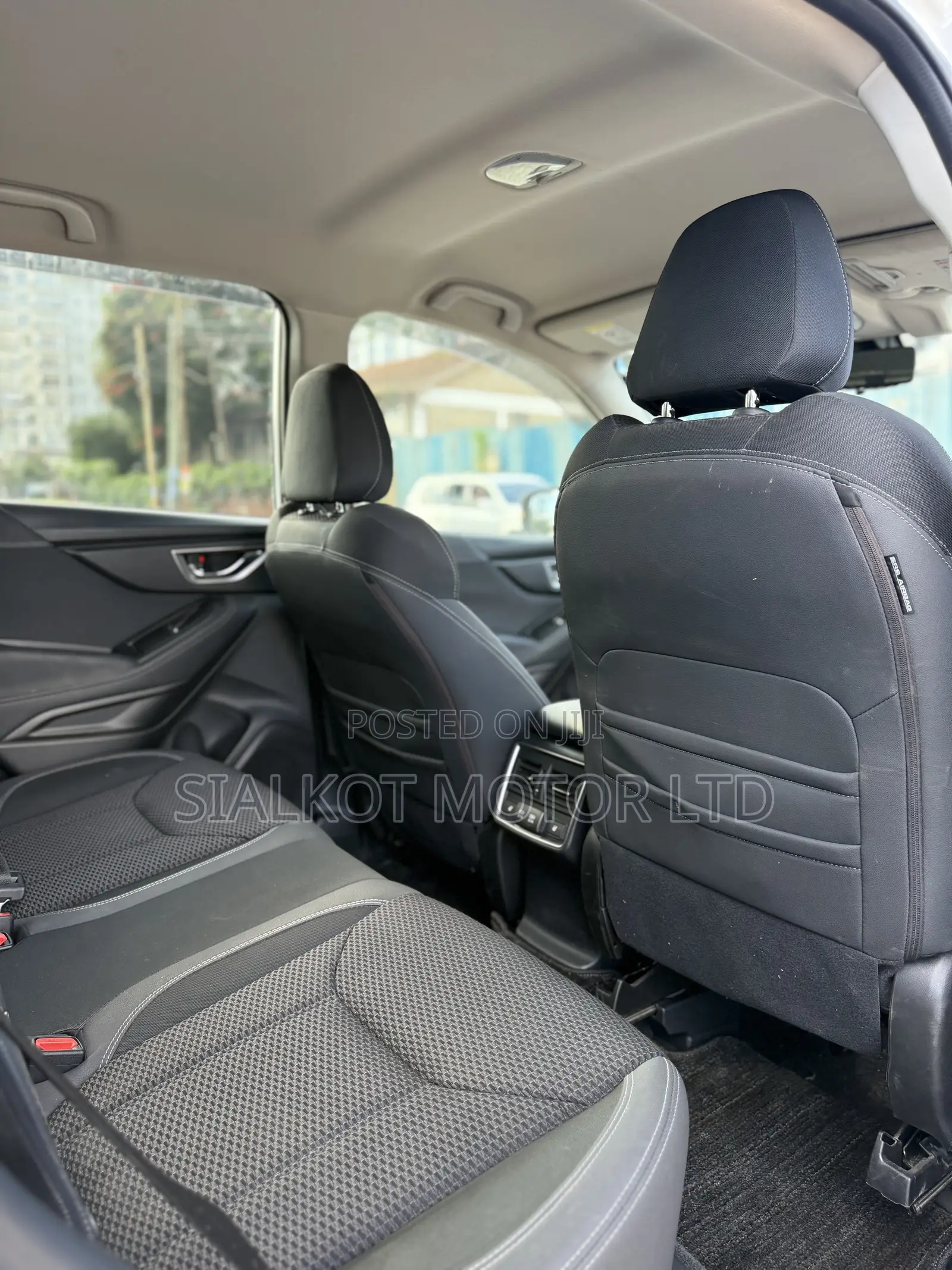 Subaru Forester Premium AWD 2019 White
