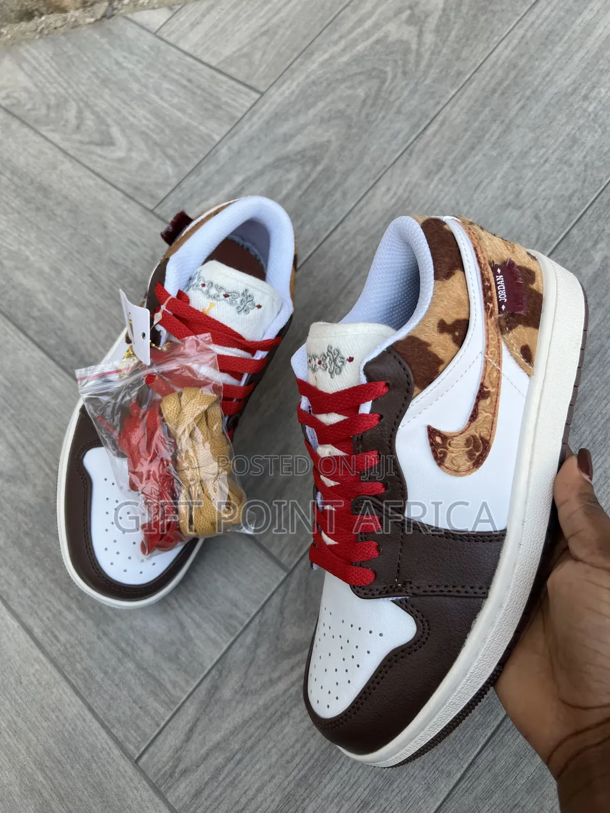 Nike Air Jordan 1 Low Se "Year of the Horse"