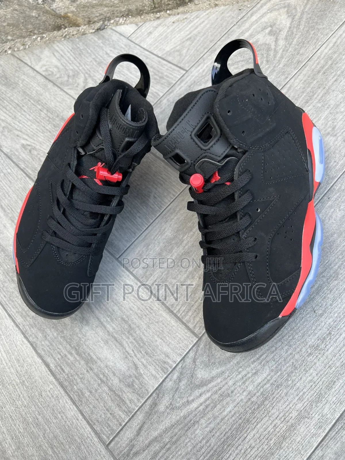 Nike Air Jordan 6 Retro "Infrared" Sneaker.
