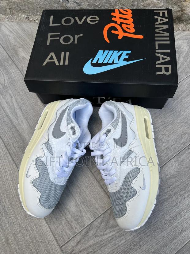 Nike Air Max 1 X Patta "White/Gray" Model Sneakers - thumbnail 2