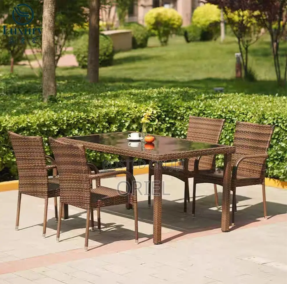 Dining Tables : Outdoor-Indoor Rattan Dining Table Set