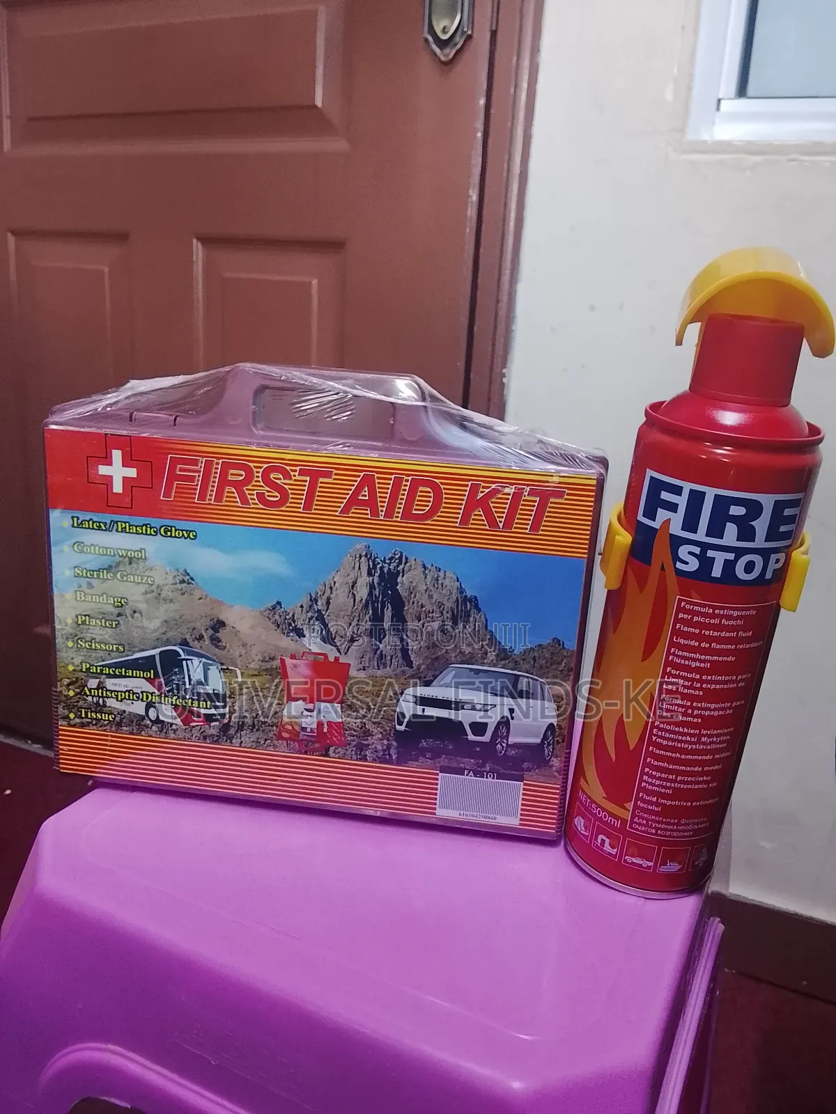 2 In 1 Of Fire Extinguisher And First Aid Kit