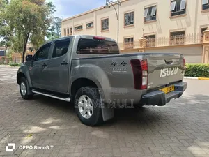 Isuzu D-MAX 2021 Brown