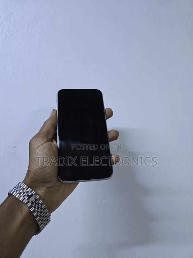 Apple iPhone 11 128 GB Green - thumbnail 4