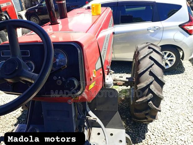 Massey Ferguson - thumbnail 5