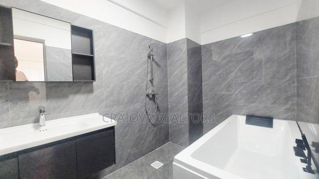 3bdrm Apartment in Hurlingham for sale - thumbnail 12
