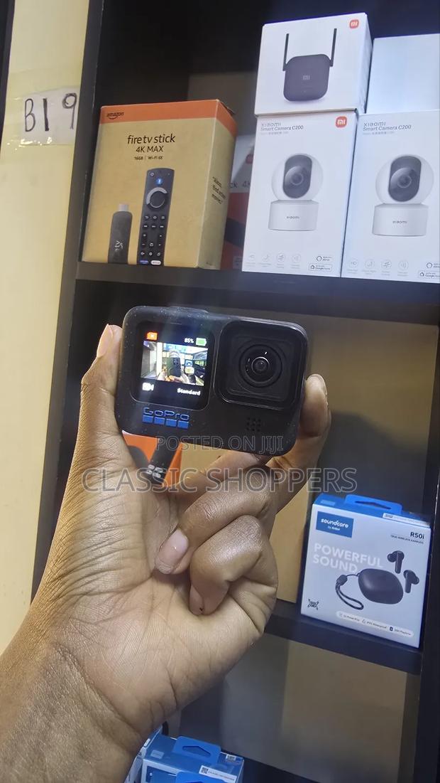 Used Go Pro 12 With 128gb Micro Sd Card - main view