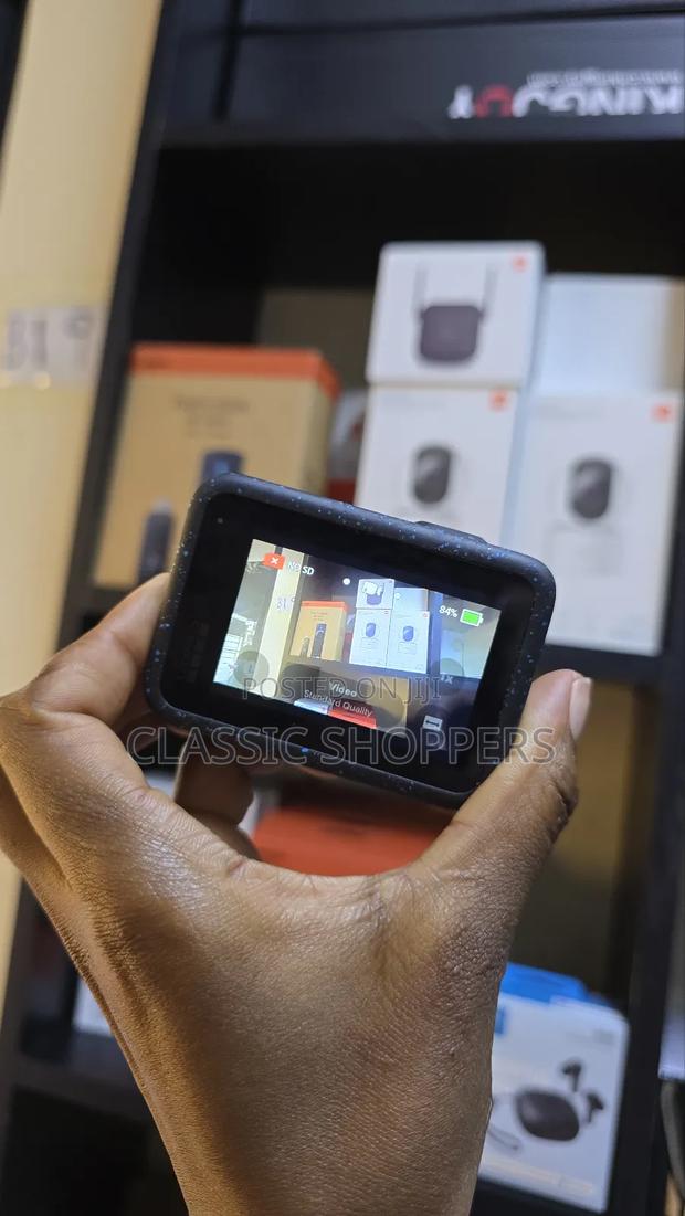 Used Go Pro 12 With 128gb Micro Sd Card - thumbnail 2