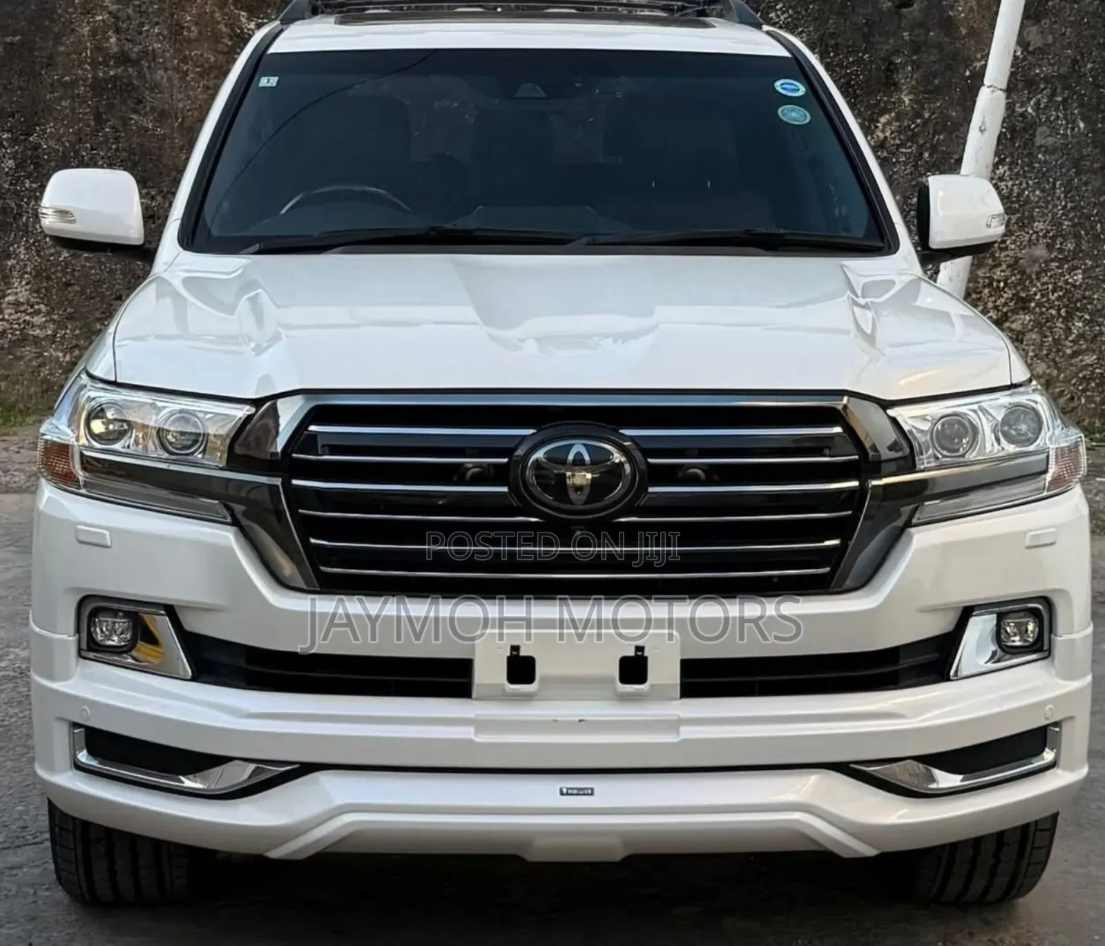 Toyota Land Cruiser 2018 White