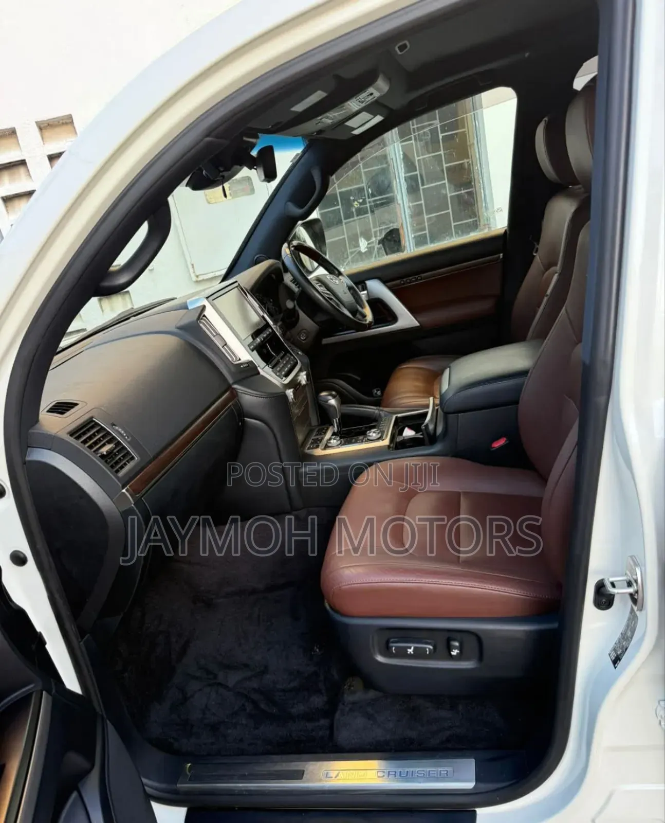 Toyota Land Cruiser 2018 White