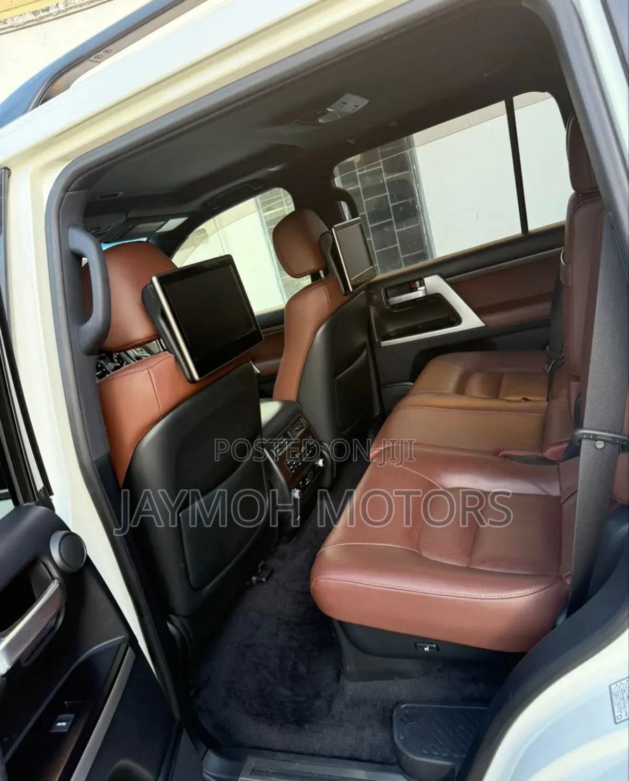 Toyota Land Cruiser 2018 White