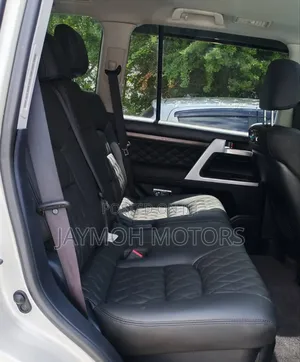 Toyota Land Cruiser 2018