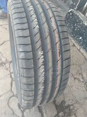 255/55 R18 Marshal Tyre