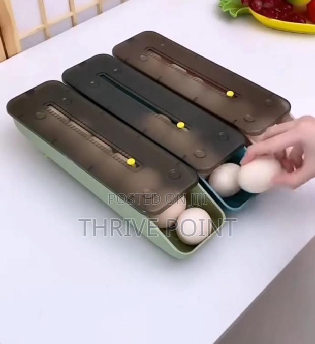 7 Eggs Narrow Stack Egg Holder