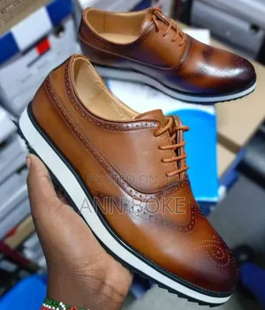 John Foster Fully Stocked 
Sizes 40-45 at 
Normal Fitting