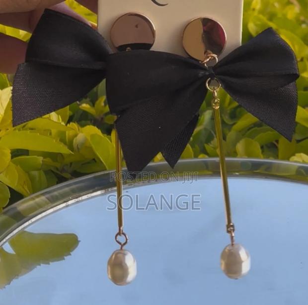Lovisa Black Dainty Earrings - thumbnail 2