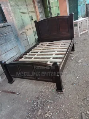 Walnut Ca Design Bed for Kids 4*6 Beds
