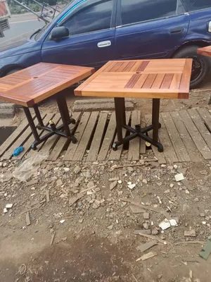 Restaurants Tables Square Tables