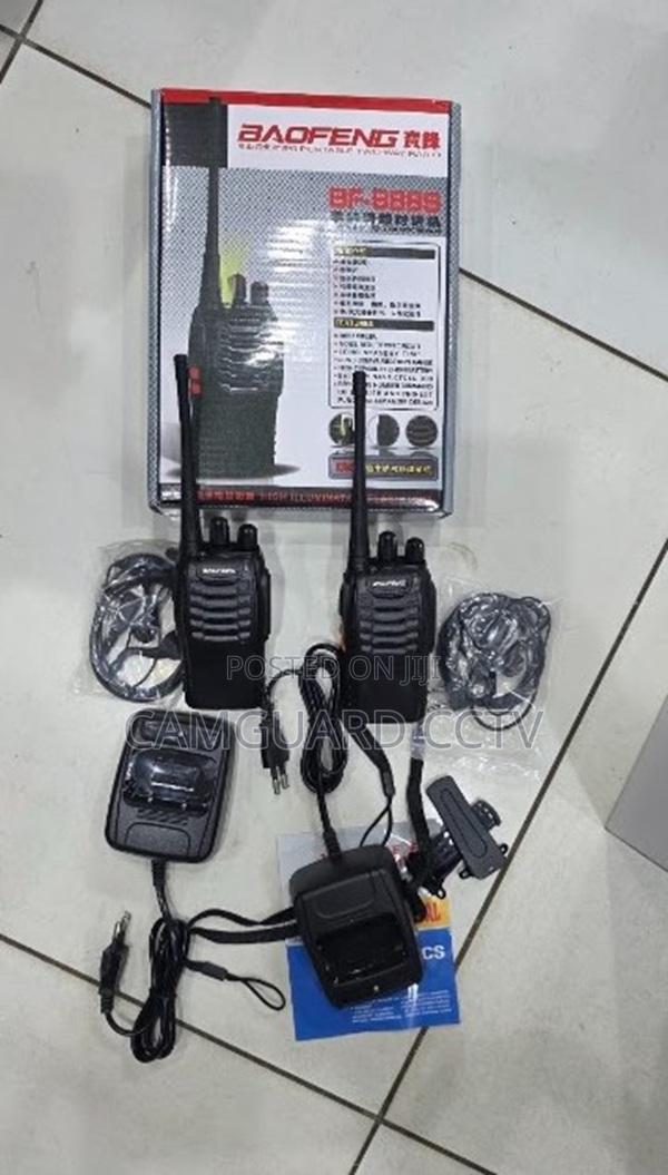 Baofeng Bf-888s Walkie Talkie Radio With Earpiece (2pcs)