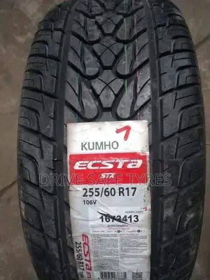 225/60 R17 Kumho Ecsta Tyre