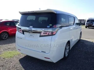 Toyota Vellfire 2019 White